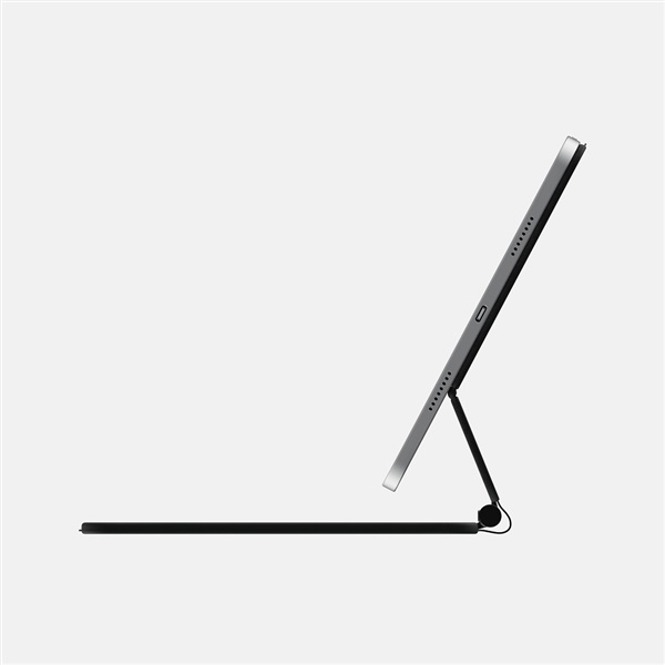 苹果 iPad Pro 2022 最新渲染图曝光：采用四边窄边框设计，代价是刘海屏