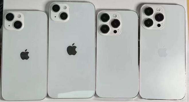 苹果 iPhone 14 / Pro 系列四款机模图片出炉：后置相机镜头尺寸更大