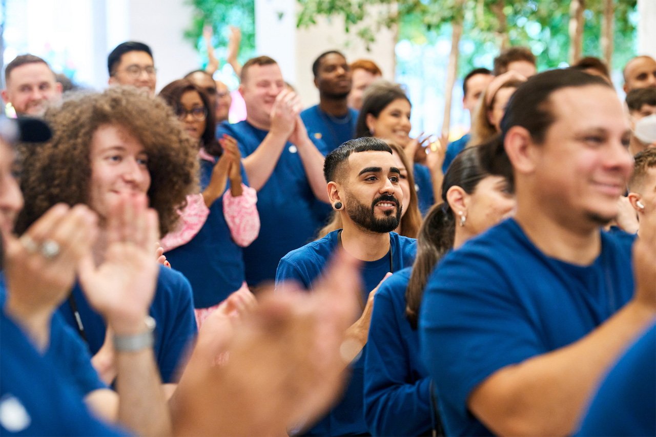 Team members from Apple Brompton Road