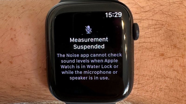 部分 Apple Watch Ultra/Series 8 用户遇到麦克风停止工作的 Bug