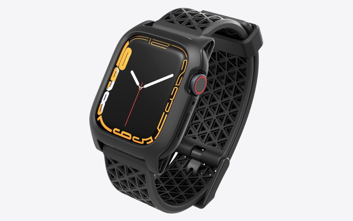 Apple Watch Series 8 Active Defense Case