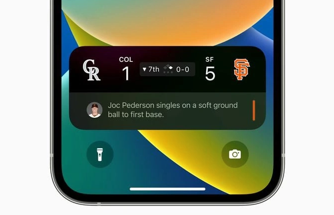 苹果 iOS 16.2 支持在 iPhone 锁屏实时活动中查看体育比分