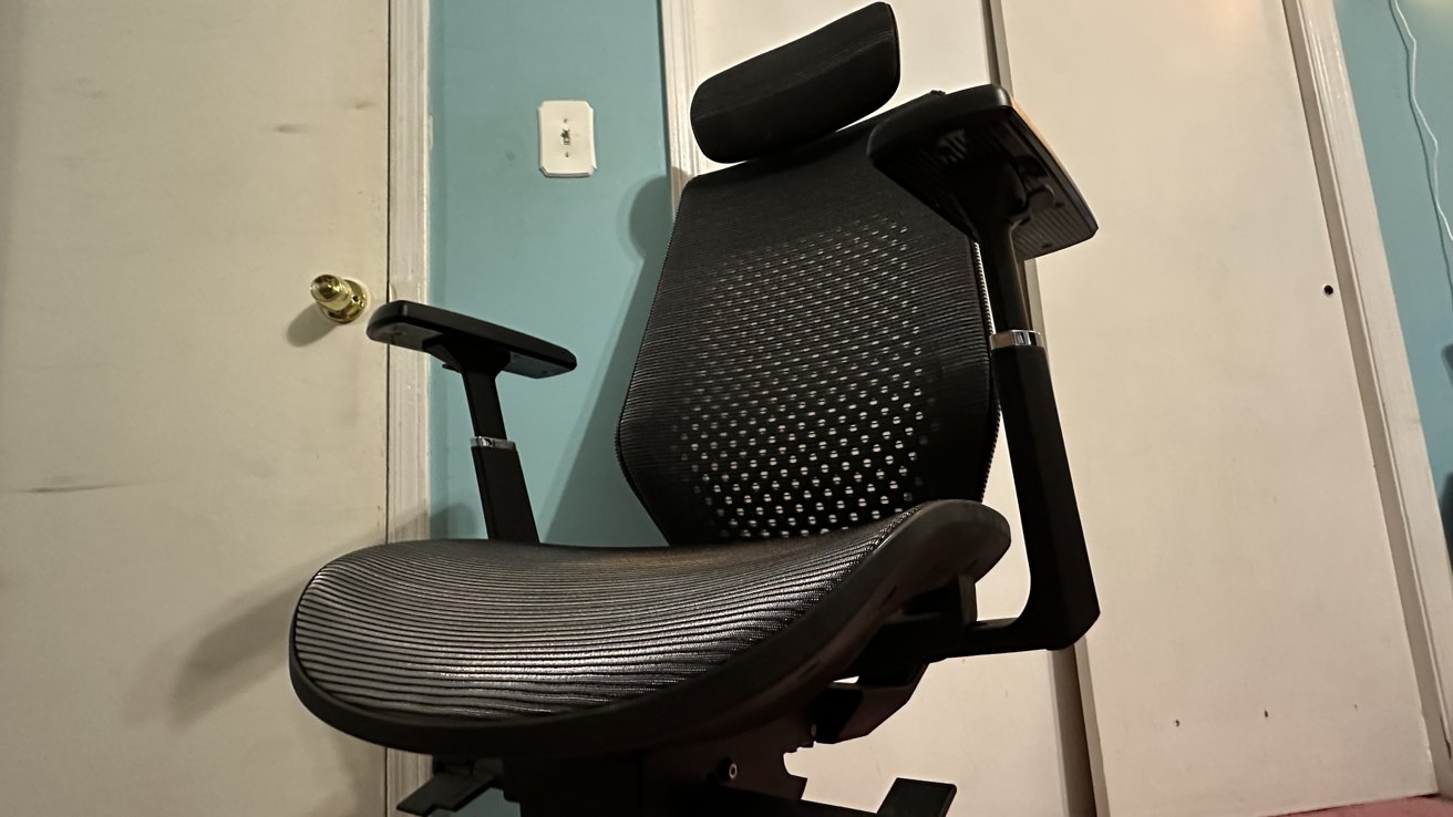 Ergonomic Chair Pro