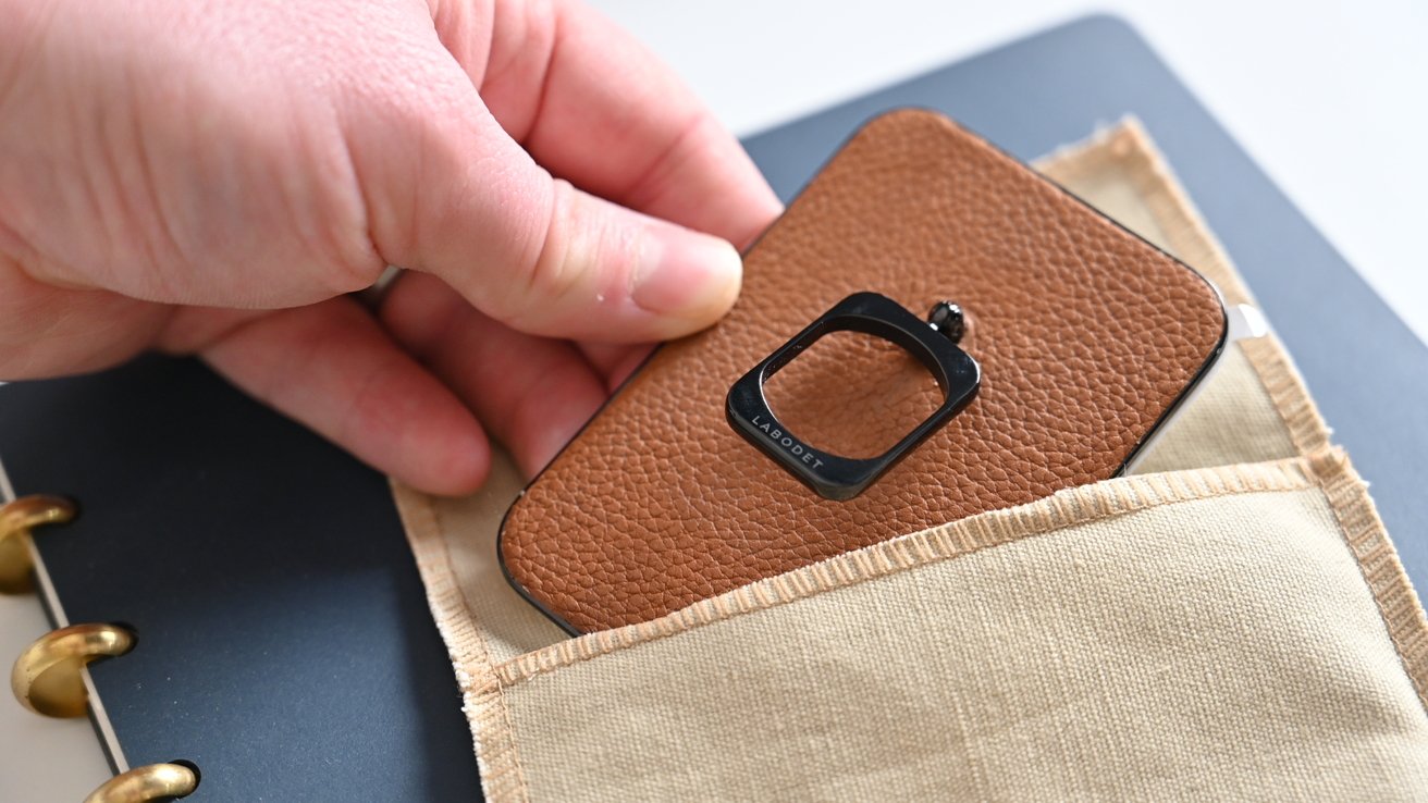 Removing the Labodet MagSafe Ring from its packaging