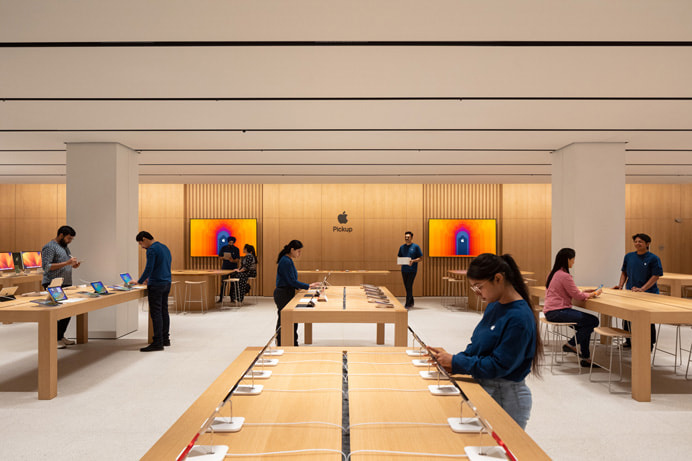 印度新德里 Apple Store Saket 零售店今日开业