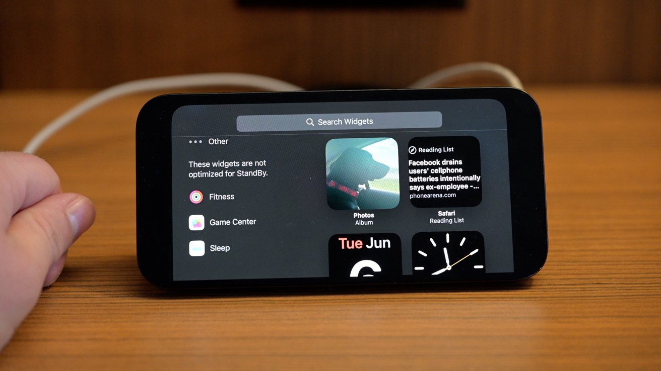 Apple widgets support StandBy
