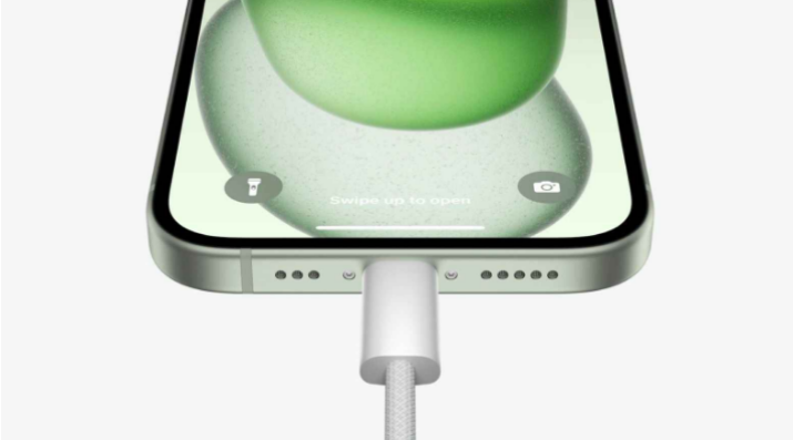 iPhone 15系列的电池容量是多少？iPhone 15的USB-C接口可以直接为AirPods或Apple Watch充电吗？