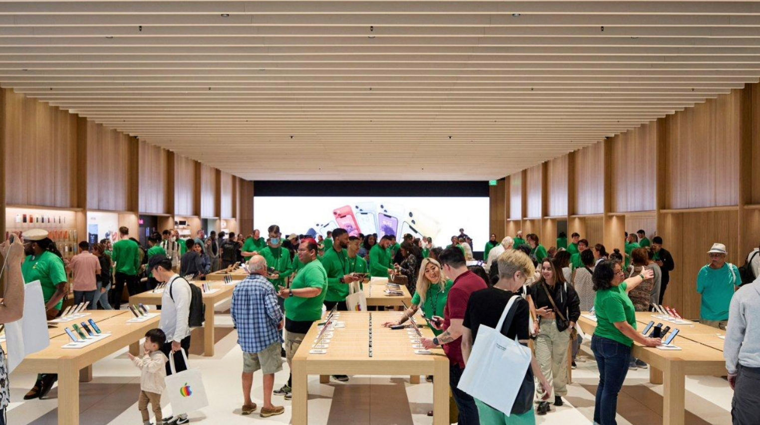 苹果温州万象城 Apple Store 采用全新内部设计