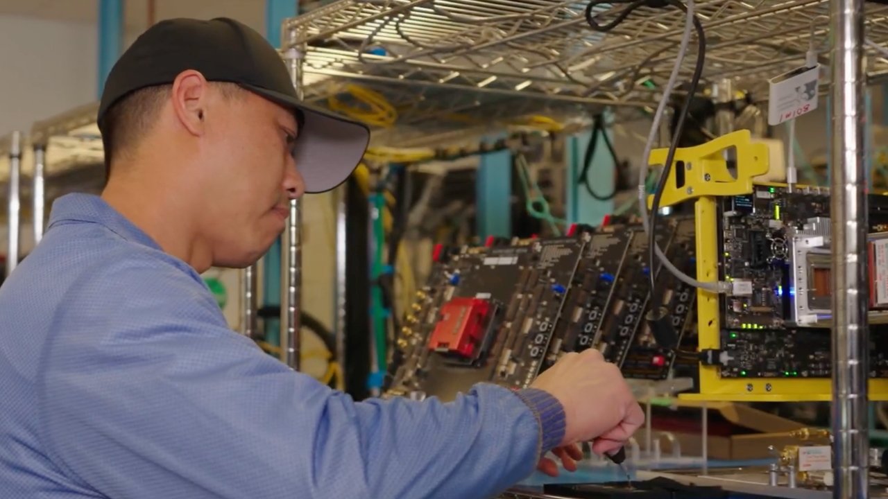 An engineer working in the Apple Park chip lab