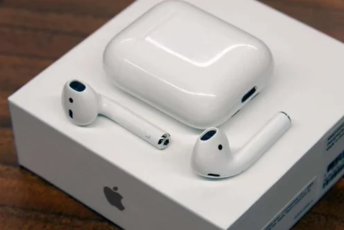 iPhone X、HomePod 和初代 AirPods “过时”了