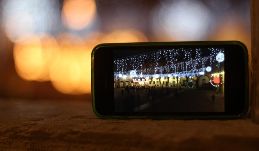 苹果确认：iPhone 17 Pro取消人像夜景模式，Pro系列功能首度倒退