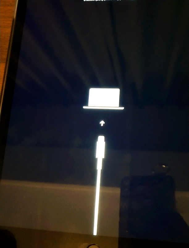 iPad刷机必看：常规恢复、深度DFU、爱思助手三种方法完整教程