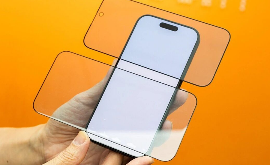 苹果高管吐槽iPhone用户贴膜:纯属画蛇添足,网友:维修费谁来承担? 苹果高管吐槽iPhone用户贴膜:纯属画蛇添足,网友:维修费谁来承担?